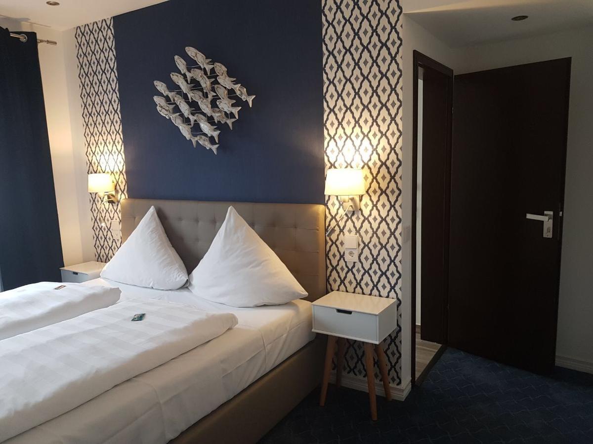 Hotel Zur Goldenen Sonne Usingen Zewnętrze zdjęcie