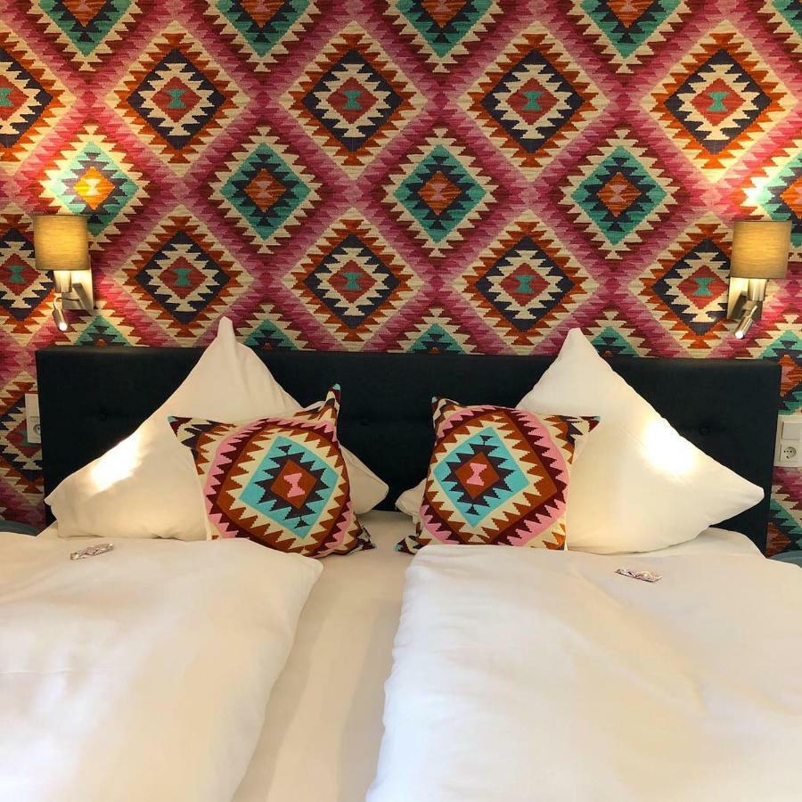 Hotel Zur Goldenen Sonne Usingen Zewnętrze zdjęcie